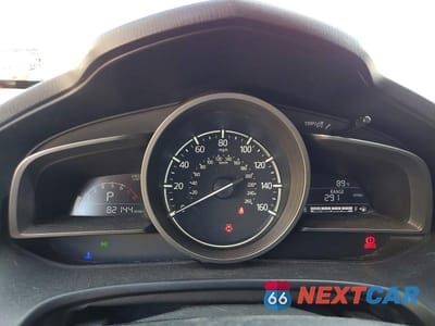 Zdjęcie 9 z 13 samochodu: 2018 MAZDA 3 SPORT VIN:3MZBN1K71JM209043 - miniatura