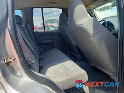 Zdjęcie 10 z 12 samochodu: 2006 JEEP LIBERTY SPORT VIN:1J4GL48K66W252418 - miniatura