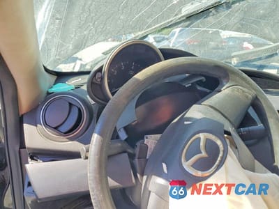Zdjęcie 9 z 12 samochodu: 2010 MAZDA 3 I VIN:JM1BL1SF4A1183115 - miniatura