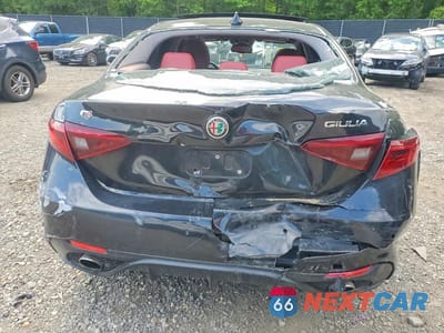 Zdjęcie 6 z 12 samochodu: 2018 ALFA ROMEO GIULIA Q4 VIN:ZARFAEDN9J7594502 - miniatura