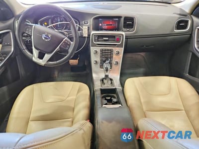 Zdjęcie 8 z 12 samochodu: 2018 VOLVO S60 INSCRIPTION VIN:LYV402TK7JB173030 - miniatura
