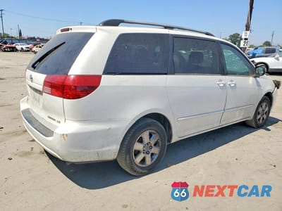 Trzecie zdjęcie samochodu z tyłu: 2004 TOYOTA SIENNA LE 7 PASSENGER VIN:5TDZA23CX4S215992 - miniatura