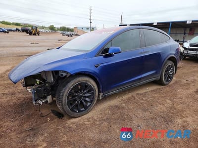 2019 TESLA MODEL X 5YJXCBE24KF203263 - główne zdjęcie licytacji z USA - miniatura