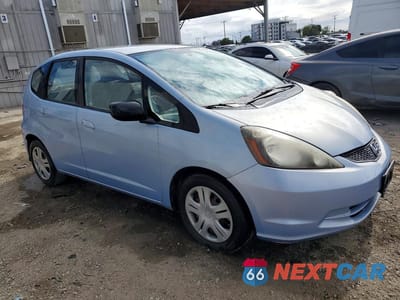 Czwarte zdjęcie samochodu z boku: 2009 HONDA FIT VIN:JHMGE882X9S060565 - miniatura