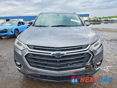 Piąte zdjęcie samochodu w środku: 2019 CHEVROLET TRAVERSE LT VIN:1GNERGKW7KJ156689 - miniatura