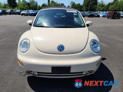 Piąte zdjęcie samochodu w środku: 2003 VOLKSWAGEN NEW BEETLE GLS VIN:3VWCK21Y73M310121 - miniatura
