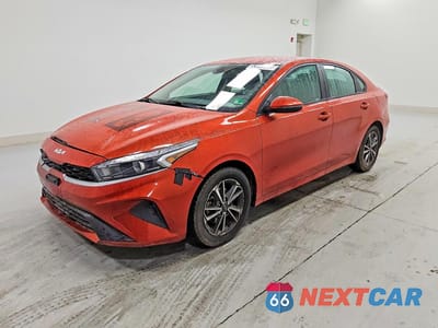 2022 KIA FORTE LXS 3KPF24AD0NE495585 - główne zdjęcie licytacji z USA - miniatura
