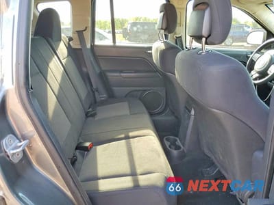Zdjęcie 11 z 13 samochodu: 2011 JEEP COMPASS SPORT VIN:1J4NT1FB9BD245705 - miniatura