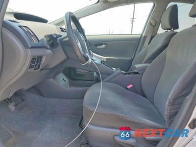 Zdjęcie 7 z 12 samochodu: 2010 TOYOTA PRIUS II VIN:JTDKN3DU8A1298575 - miniatura