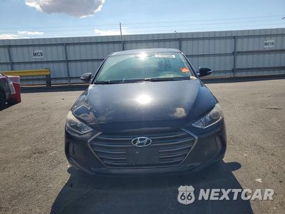 Piąte zdjęcie samochodu w środku: 2017 HYUNDAI ELANTRA LIMITED VIN:5NPD84LF1HH055248 - miniatura