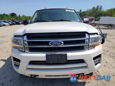Piąte zdjęcie samochodu w środku: 2017 FORD EXPEDITION XLT VIN:1FMJU1JT8HEA78981 - miniatura