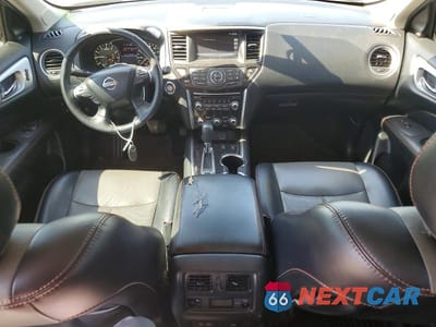Zdjęcie 8 z 13 samochodu: 2019 NISSAN PATHFINDER SL VIN:5N1DR2MMXKC651147 - miniatura