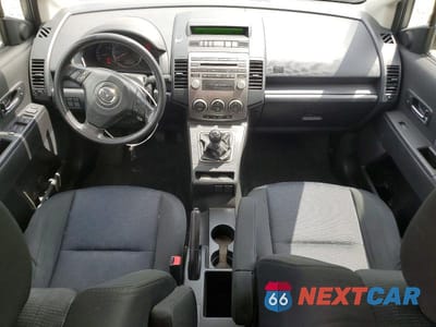 Zdjęcie 8 z 13 samochodu: 2010 MAZDA 5 VIN:JM1CR2WL5A0388344 - miniatura