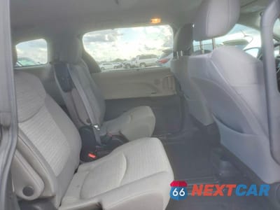 Zdjęcie 11 z 14 samochodu: 2022 TOYOTA SIENNA LE VIN:5TDKRKEC0NS125906 - miniatura