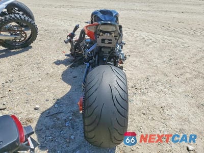Czwarte zdjęcie samochodu z boku: 2007 SUZUKI GSX-R1000 VIN:JS1GT77A372111230 - miniatura