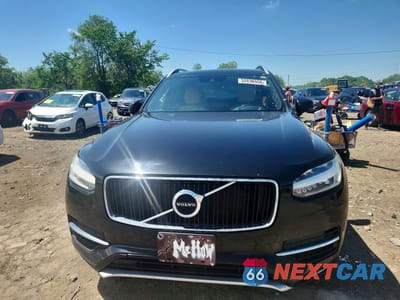 Piąte zdjęcie samochodu w środku: 2016 VOLVO XC90 T6 VIN:YV4A22PK6G1021812 - miniatura