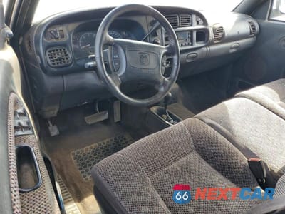 Zdjęcie 8 z 12 samochodu: 1999 DODGE RAM 1500 VIN:3B7HF13Z0XG122039 - miniatura