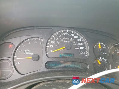Zdjęcie 9 z 13 samochodu: 2005 GMC YUKON XL VIN:1GKFK16Z25J119626 - miniatura