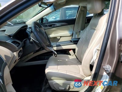 Zdjęcie 7 z 12 samochodu: 2018 LINCOLN MKZ PREMIERE VIN:3LN6L5A93JR625646 - miniatura