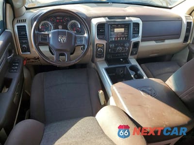 Zdjęcie 8 z 13 samochodu: 2015 RAM 1500 SLT VIN:1C6RR7LM8FS731381 - miniatura