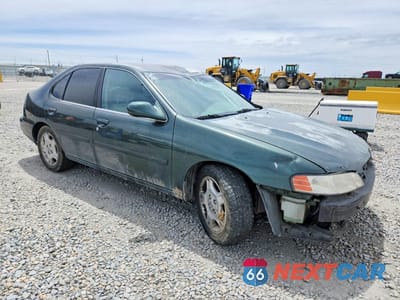 Czwarte zdjęcie samochodu z boku: 2000 NISSAN ALTIMA XE VIN:1N4DL01D8YC181214 - miniatura