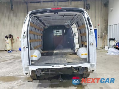 Zdjęcie 6 z 13 samochodu: 2025 GMC SAVANA G2500 VIN:1GTW7AFP8S1185329 - miniatura