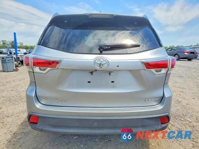 Zdjęcie 6 z 13 samochodu: 2015 TOYOTA HIGHLANDER LE PLUS VIN:5TDBKRFH6FS137048 - miniatura