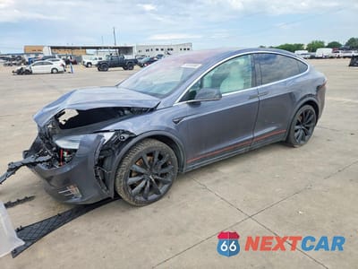 2021 TESLA MODEL X 5YJXCBE28MF323229 - główne zdjęcie licytacji z USA - miniatura
