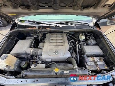 Zdjęcie 7 z 10 samochodu: 2010 TOYOTA SEQUOIA PLATINUM VIN:5TDDY5G18AS033686 - miniatura