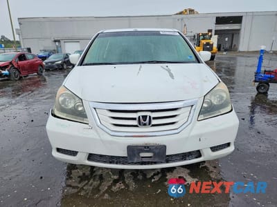 Piąte zdjęcie samochodu w środku: 2010 HONDA ODYSSEY EXL VIN:5FNRL3H66AB010124 - miniatura