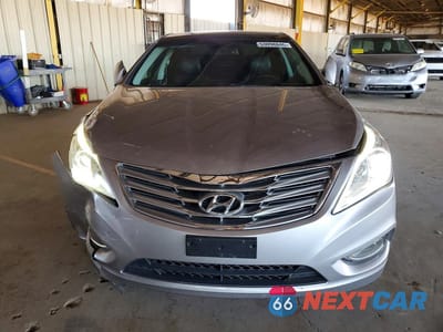 Piąte zdjęcie samochodu w środku: 2013 HYUNDAI AZERA BASE VIN:KMHFH4JG2DA230883 - miniatura