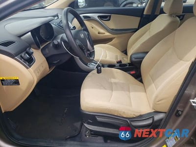 Zdjęcie 7 z 12 samochodu: 2013 HYUNDAI ELANTRA GLS VIN:5NPDH4AE0DH173604 - miniatura