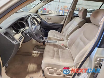 Zdjęcie 7 z 13 samochodu: 2003 TOYOTA HIGHLANDER BASE VIN:JTEHD21A230021491 - miniatura