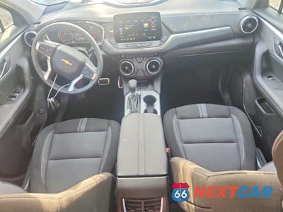 Zdjęcie 8 z 12 samochodu: 2026 CHEVROLET BLAZER 2LT VIN:3GNKBCR46TS122506 - miniatura