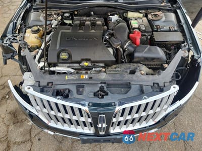 Zdjęcie 11 z 12 samochodu: 2010 LINCOLN MKZ VIN:3LNHL2GC5AR638585 - miniatura