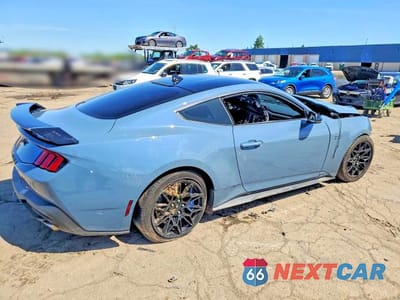 Trzecie zdjęcie samochodu z tyłu: 2024 FORD MUSTANG GT VIN:1FA6P8CF1R5429979 - miniatura