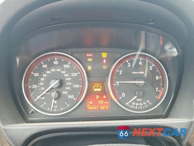 Zdjęcie 9 z 12 samochodu: 2011 BMW 328 XI SULEV VIN:WBAPK5G5XBNN80562 - miniatura