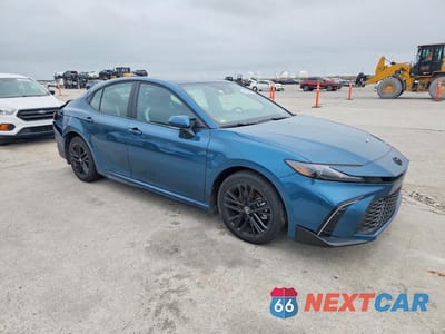 Czwarte zdjęcie samochodu z boku: 2026 TOYOTA CAMRY SE VIN:4T1DAACK7TU681767 - miniatura