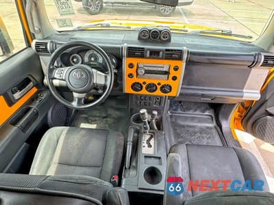 Zdjęcie 9 z 10 samochodu: 2007 TOYOTA FJ CRUISER BASE VIN:JTEBU11FX70045071 - miniatura
