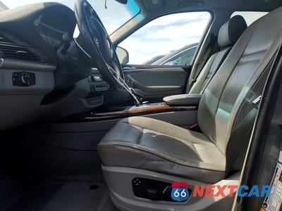 Zdjęcie 7 z 12 samochodu: 2007 BMW X5 4.8I VIN:5UXFE83557LZ44384 - miniatura