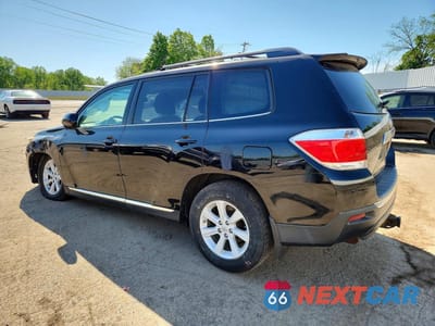 Drugie zdjęcie samochodu z przodu: 2013 TOYOTA HIGHLANDER SE VIN:5TDBK3EH3DS248376 - miniatura