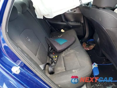 Zdjęcie 10 z 12 samochodu: 2019 KIA FORTE LXS VIN:3KPF24AD3KE084211 - miniatura