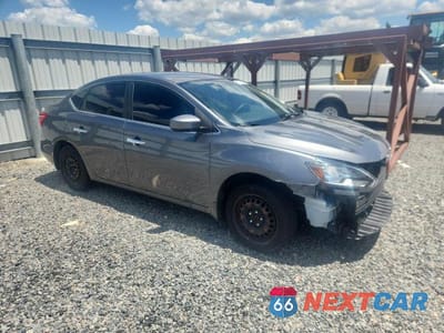 Czwarte zdjęcie samochodu z boku: 2017 NISSAN SENTRA S VIN:3N1AB7AP3HY405552 - miniatura
