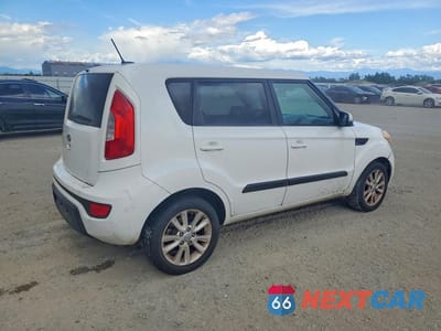 Trzecie zdjęcie samochodu z tyłu: 2012 KIA SOUL + VIN:KNDJT2A6XC7466573 - miniatura