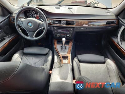 Zdjęcie 8 z 12 samochodu: 2011 BMW 328 I VIN:WBAPH7G52BNM55548 - miniatura