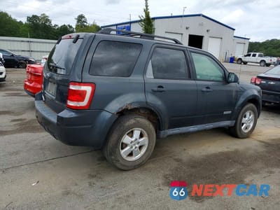 Trzecie zdjęcie samochodu z tyłu: 2008 FORD ESCAPE XLT VIN:1FMCU03Z98KC99303 - miniatura