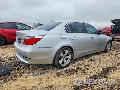 Trzecie zdjęcie samochodu z tyłu: 2005 BMW 525 I VIN:WBANA53585B855657 - miniatura