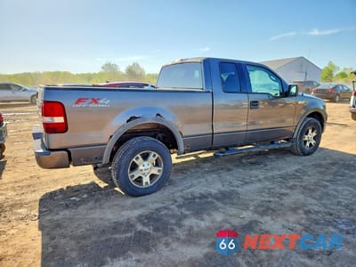 Trzecie zdjęcie samochodu z tyłu: 2004 FORD F150 VIN:1FTPX14554NA60967 - miniatura