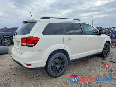 Trzecie zdjęcie samochodu z tyłu: 2019 DODGE JOURNEY SE VIN:3C4PDCBB1KT687093 - miniatura