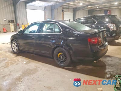 Drugie zdjęcie samochodu z przodu: 2008 VOLKSWAGEN JETTA SE VIN:3VWRZ71K78M137318 - miniatura